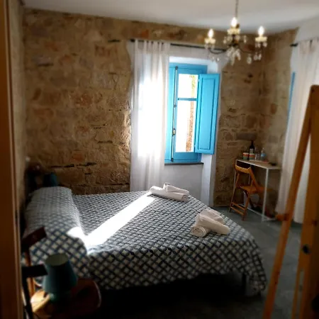 Bed & Breakfast Paradice In Baunei
